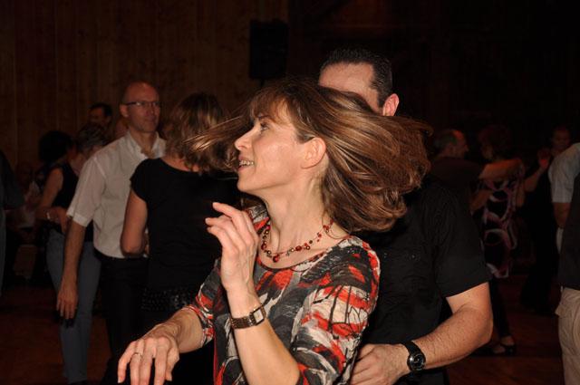min 2011 12 04 station danse 181